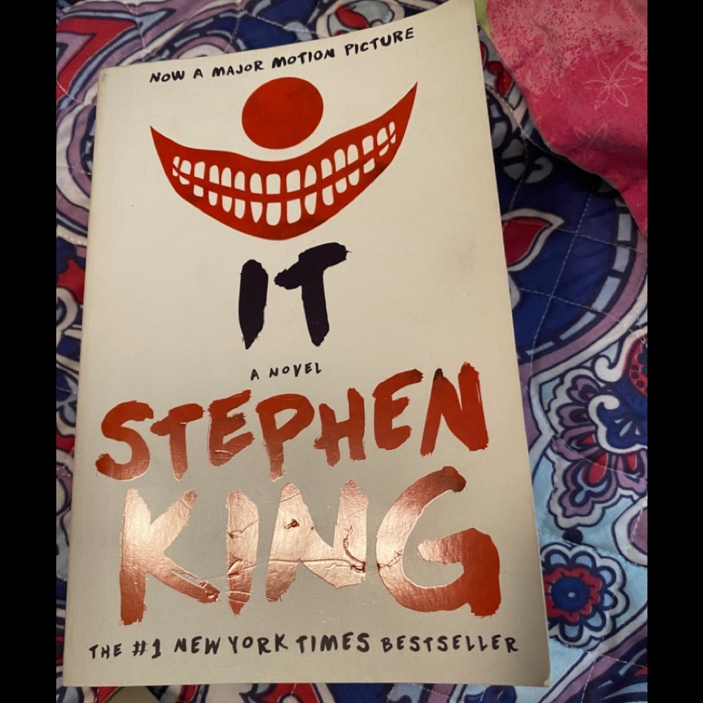 3 for $15 Stephen King IT